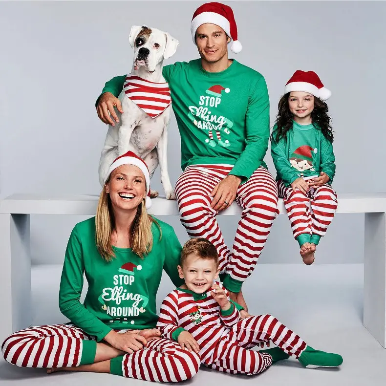 Оптовая продажа, Рождественская одежда для родителей и детей, семейные одинаковые пижамы из полиэстера в зеленую полоску с длинным рукавом
