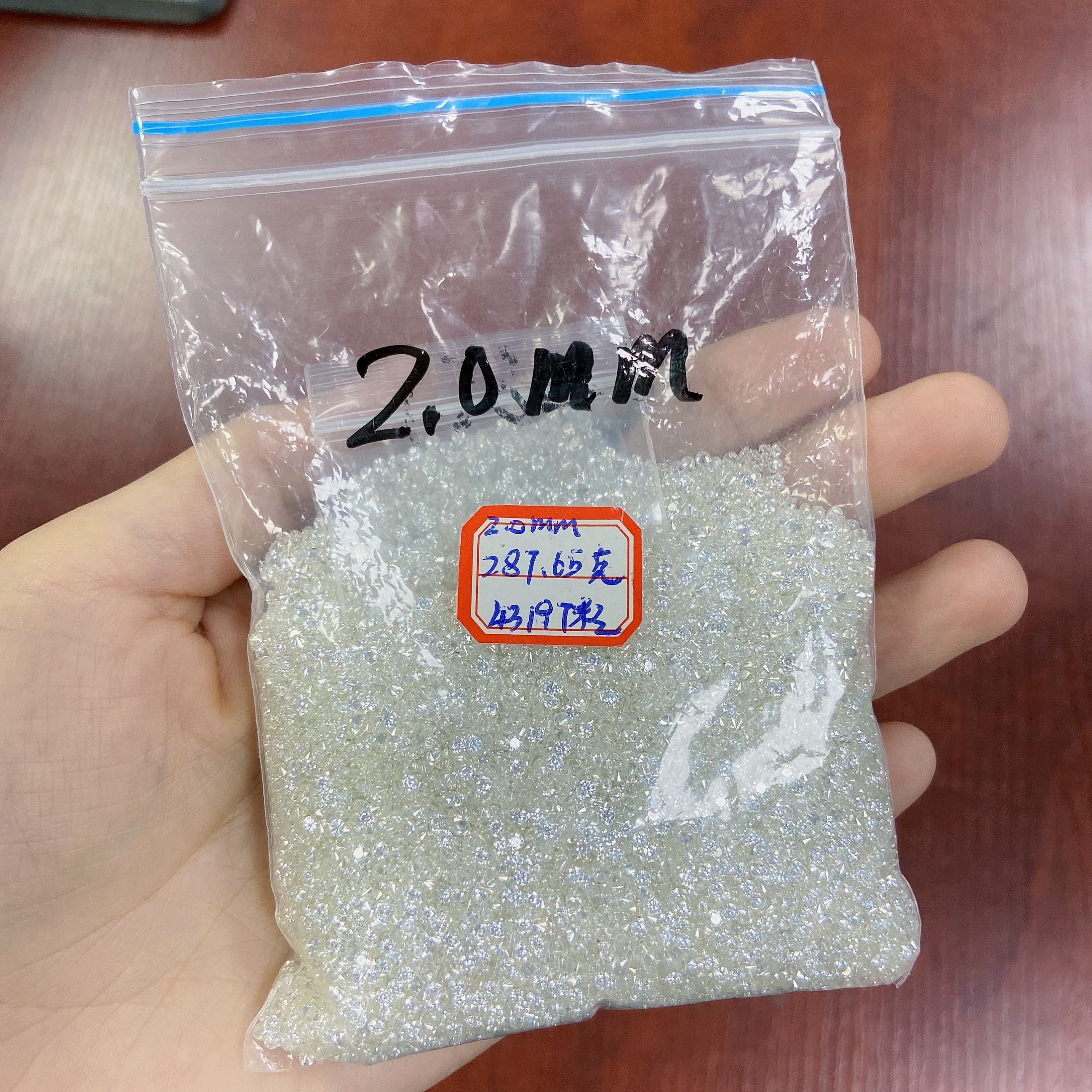 ZUANFA factory price top quality round shape white color 8 carat loose moissanite stone vvs1 2mm
