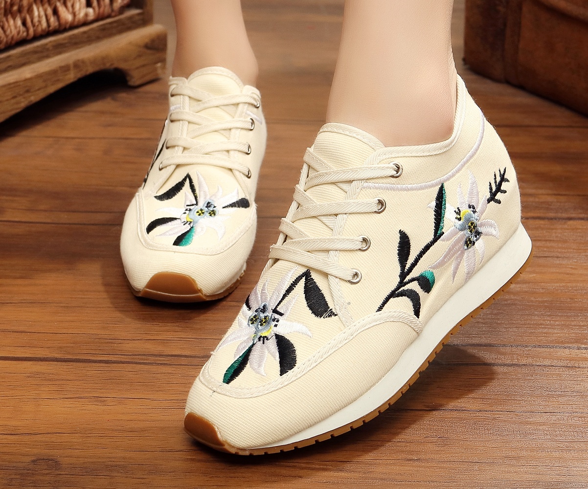 Shoes sewing machine casual embroidered flower old beijing height increasing wedge lace-up canvas cloth shoes sneakers