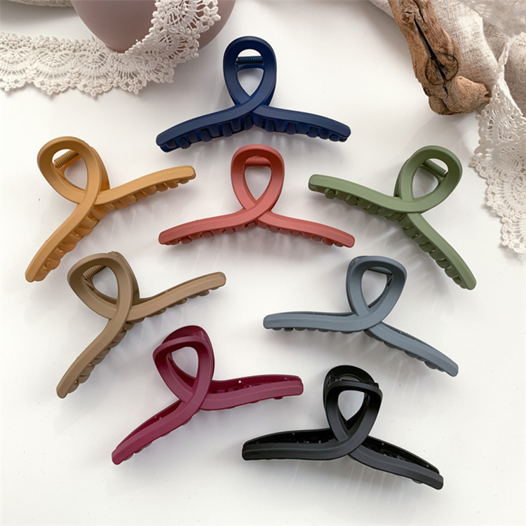 Women Korean Fashion Simple Hair Clips Ponytail Hair Accessories Pure Color Elegant Large Acrylic Hairgrips Hair Claw