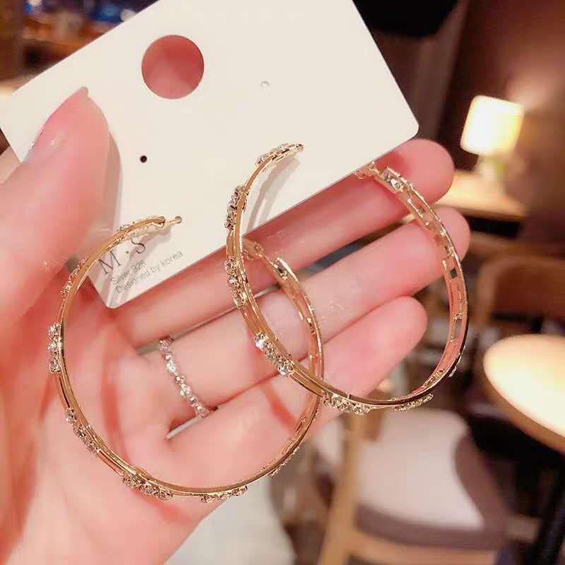 2021 New Gold Color Crystal Hoop Earrings for Women Rhinestone Round Circle Zircon Gold Earrings Statement Jewelry Women