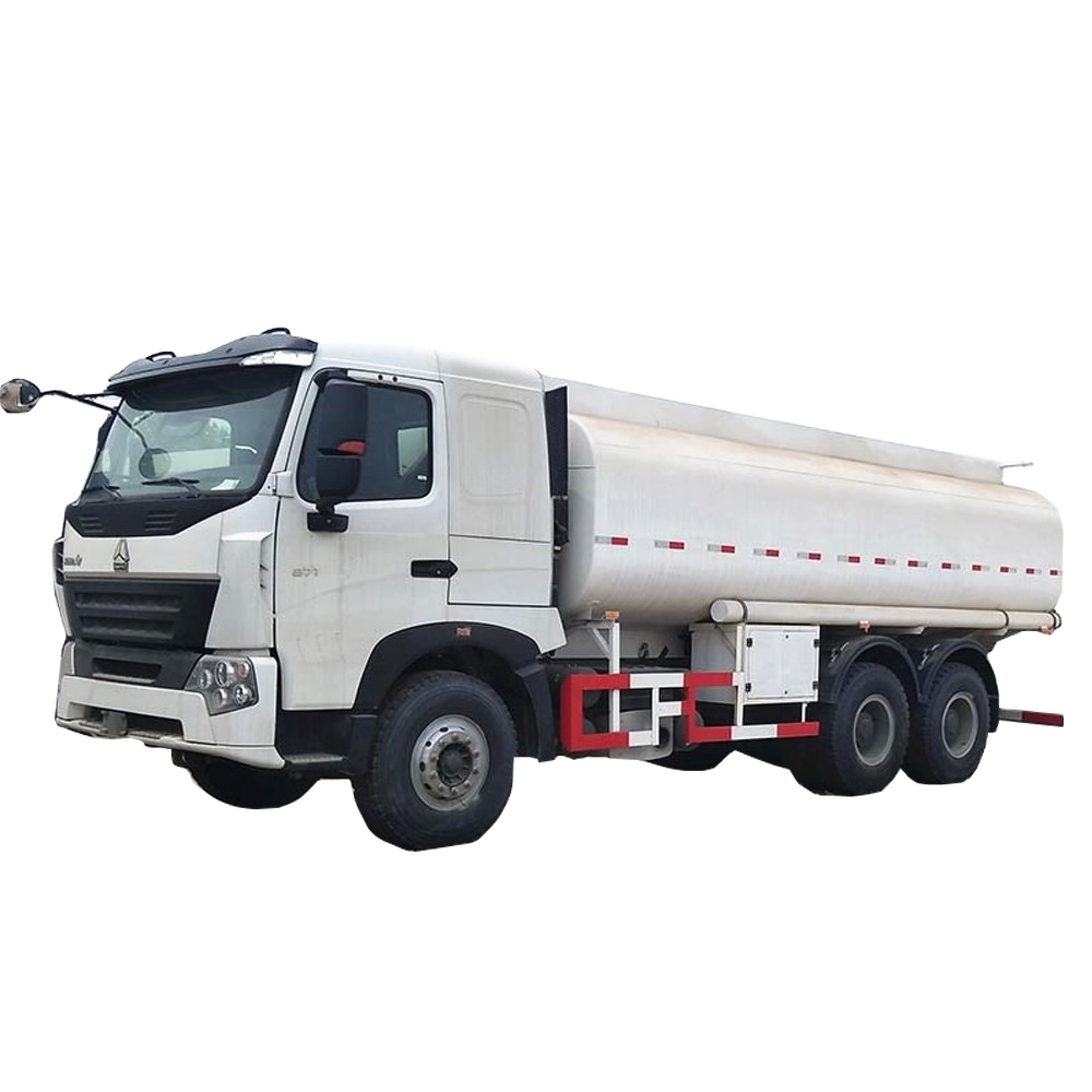 High Quality Chengda Group Fuel/ Oil/Gasoline New Fuel Tanker Truck
