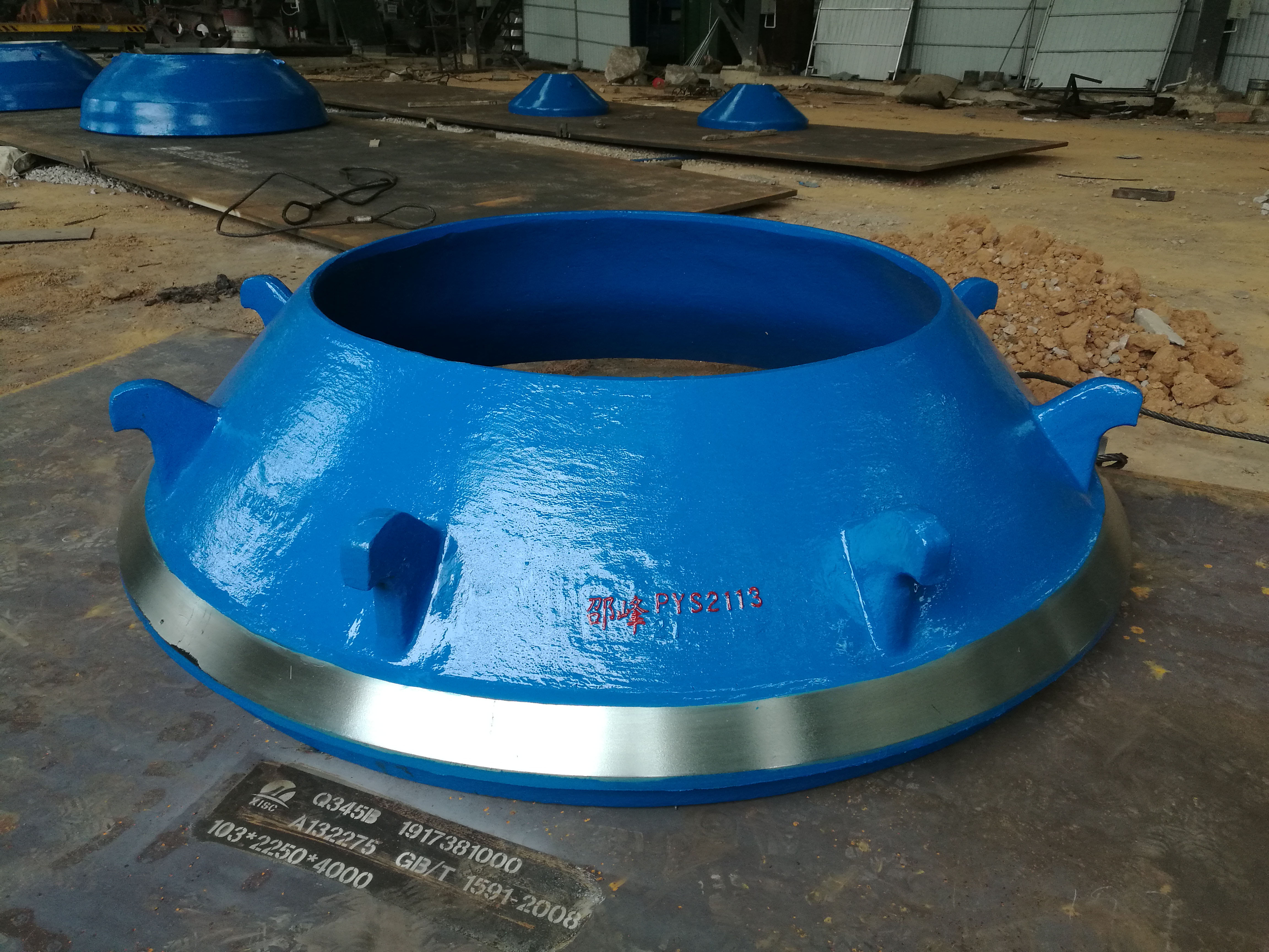 High Quality Manganese Steel Cone Crusher Parts New Stone Flaps Liners And Drill Rods For Ore Mining Casting Processing
