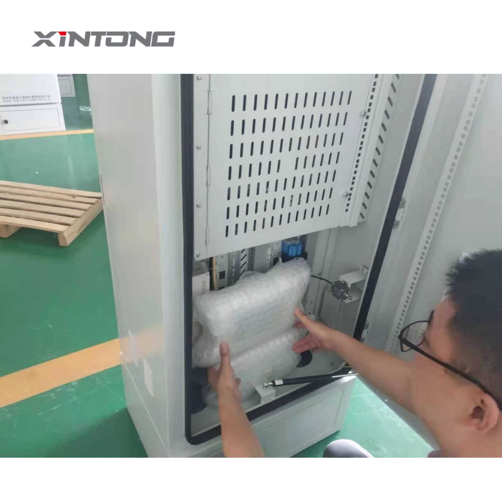 Intelligent signal cabinet intersection control machine single point learning