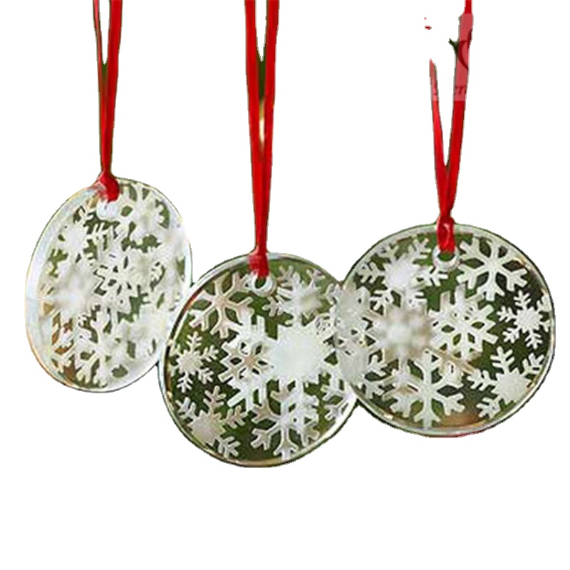Personalised Round Glass Snowflake Ornament for Christmas Tree Decoration