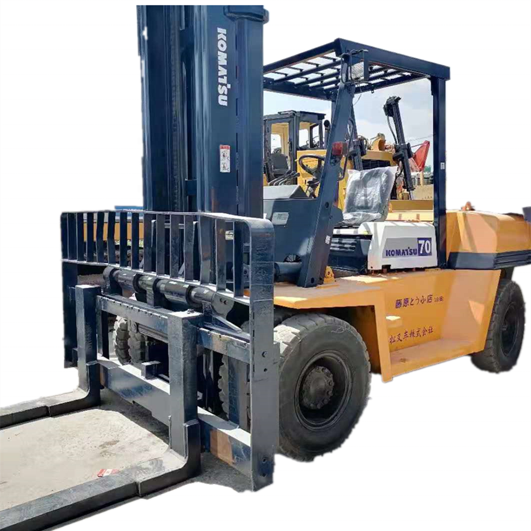 Second hand Japan Made high quality Komatsu FD70-6 7Ton used forklift for sale at a good price