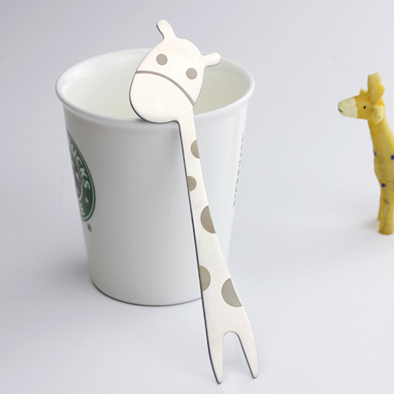 New Type Creative Cartoon Gift Giraffe Long Handle Stainless Steel Baby Fork Kids Fruit Fork