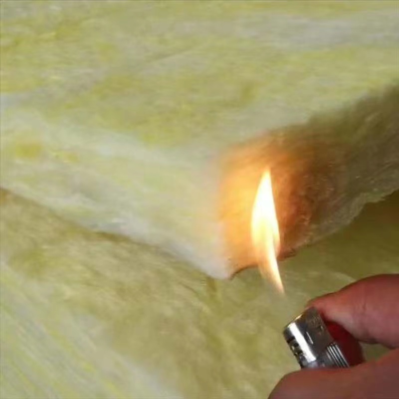 Fireproof And Soundproof 80kg/m3 Fiber Glass Wool Insulation Board