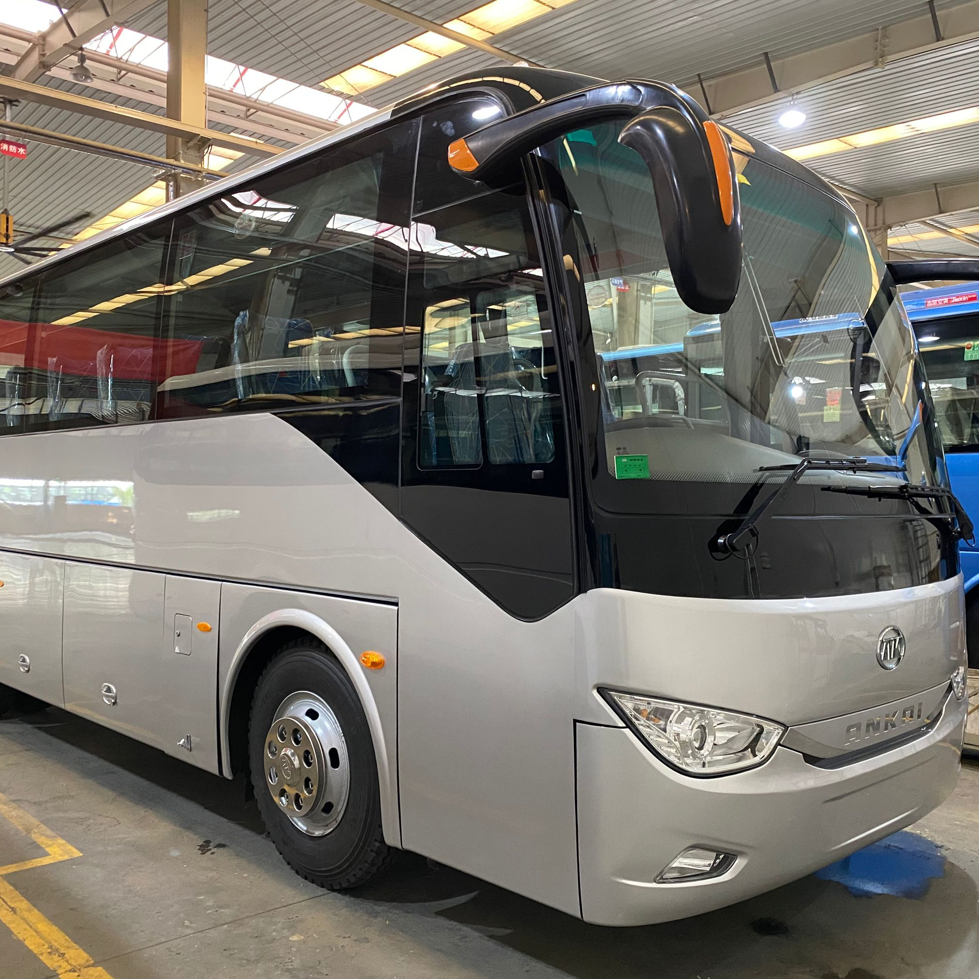 Лучшие продажи 9 м метра от 24 до 40 мест seators правый руль RHD туристического автобуса