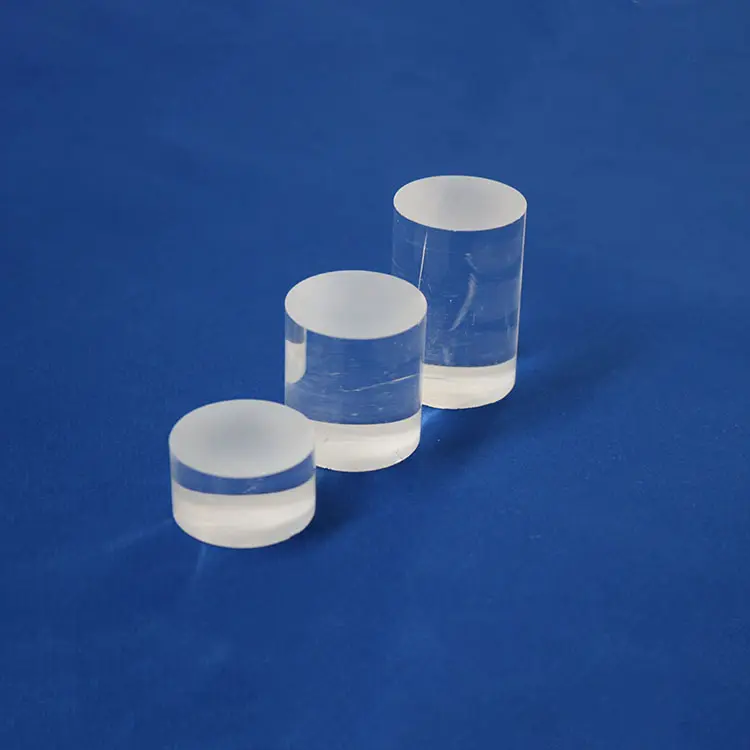 High temperature and corrosion resistant quartz glass column