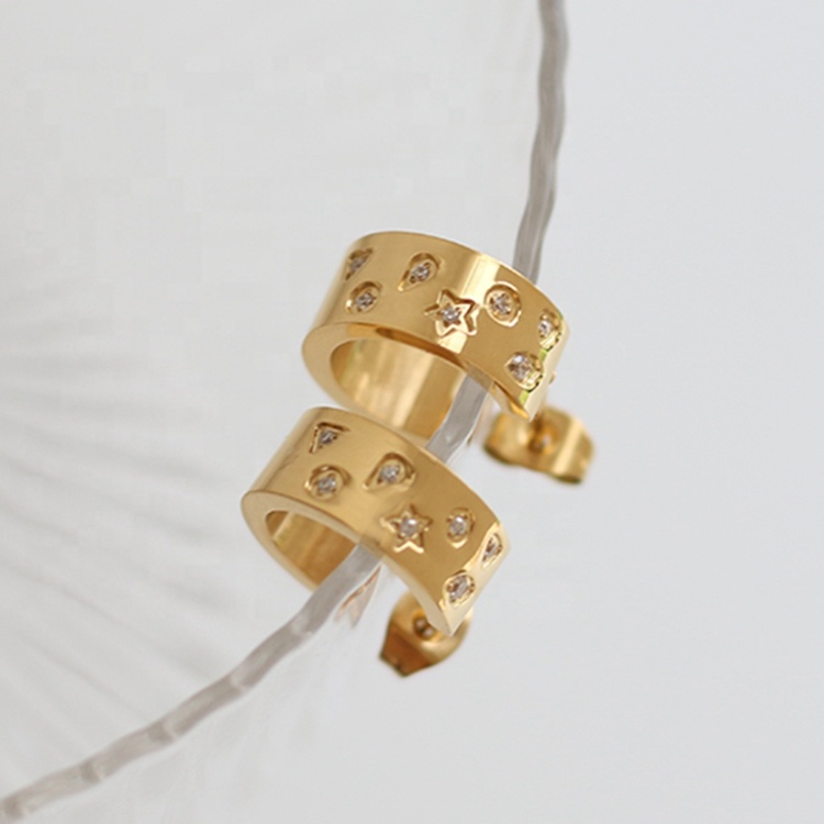 Inlay CZ Stone Star Design Earrings Minimalist Stud Huggies Classic Girls Accessories Jewelry Small Hoop Earrings Gold 18K