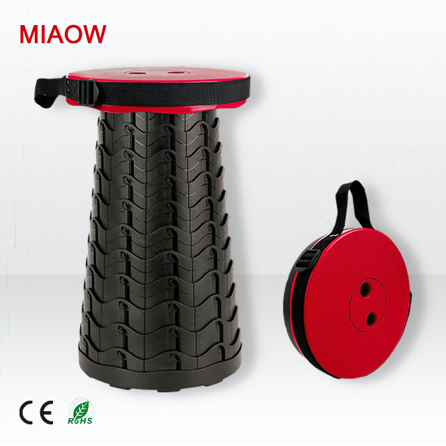 Customized sturdy and beautiful factory portable folding camping chair retractable folding stool with bag