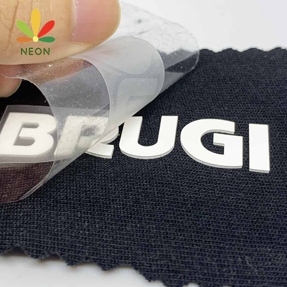 2024 Hot Sale Custom Logo Raised Effect Brand 3D Rubber Silicone Heat Transfer Label Garment Sticker For T-shirt