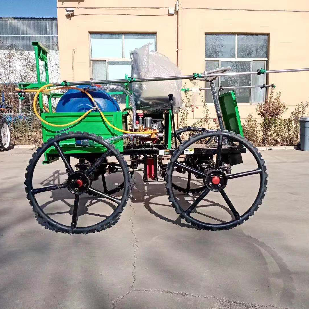 Небольшой четырехколесный опрыскиватель для распыления пестицидов, цена со скидкой, может распылить рис и пшеничные урожаи