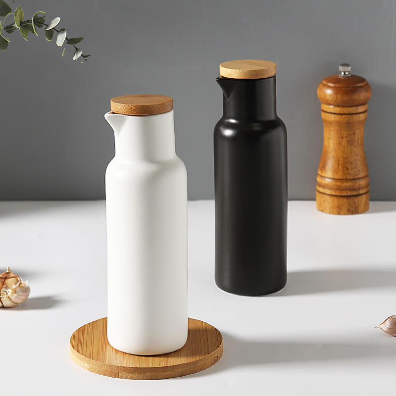 Custom Kitchen Cruet Set Oil Dispenser Seasoning Bottle Handmade Ceramic Vinegar Olive Oil Condiment Bottle