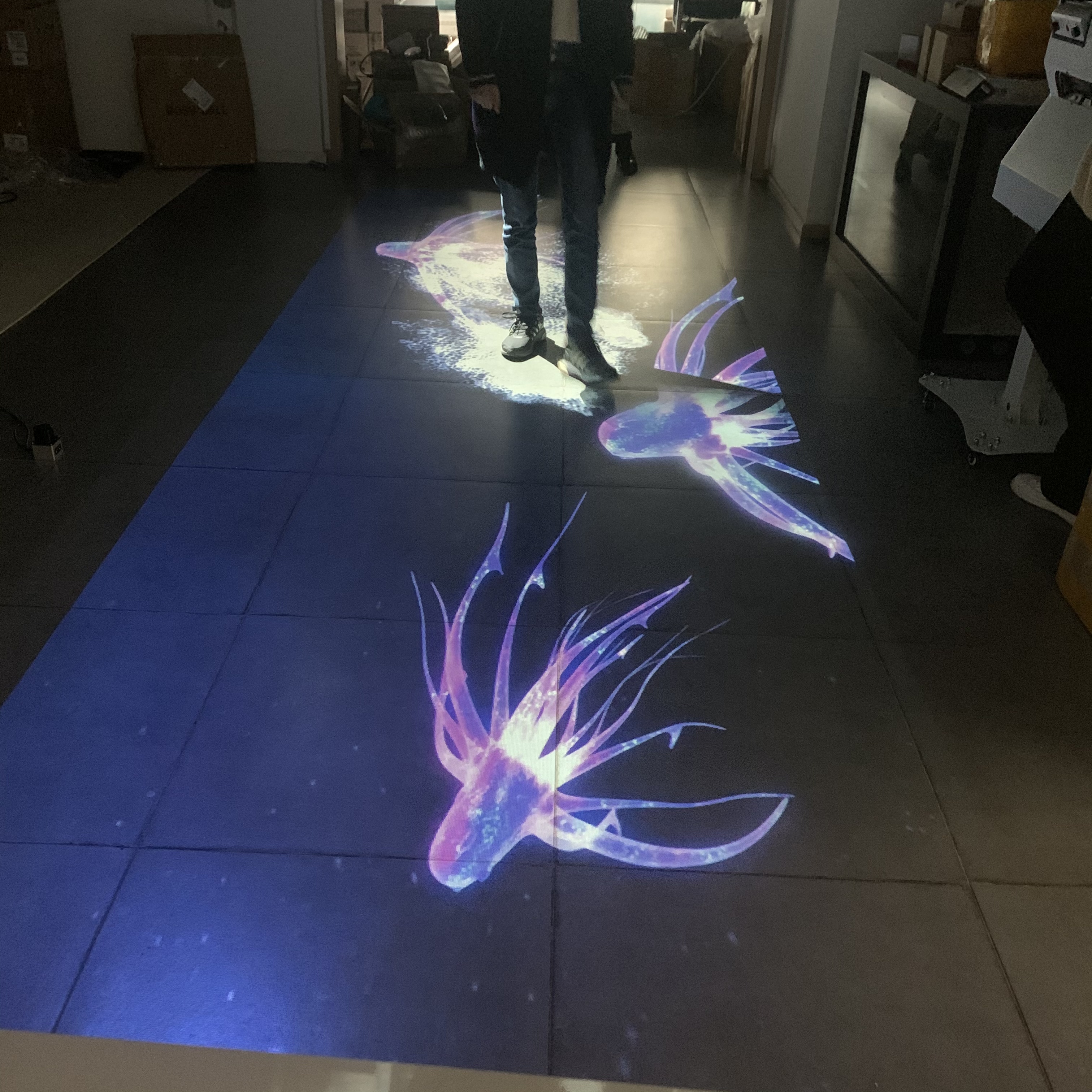 Интерактивный напольный 3d голографический проектор для мультиплеера, напольная и настенная игра, 3d голографическая проекционная система