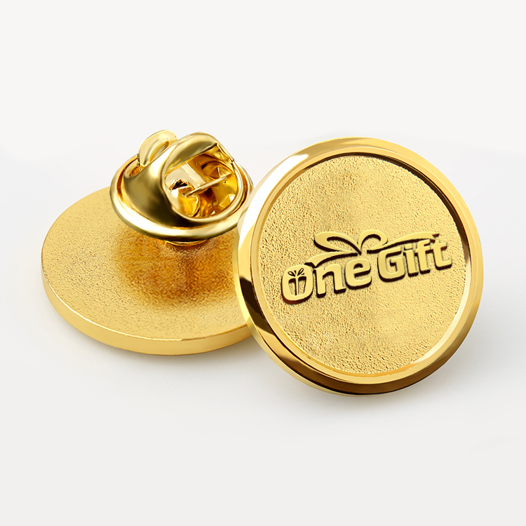 Wholesale Custom High Quality Durable Carved Gold Plated Metal Lapel Pin Badge from Professional Manufacturer