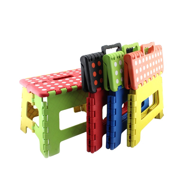 Super strong non slip small square plastic folding stool for kids adult