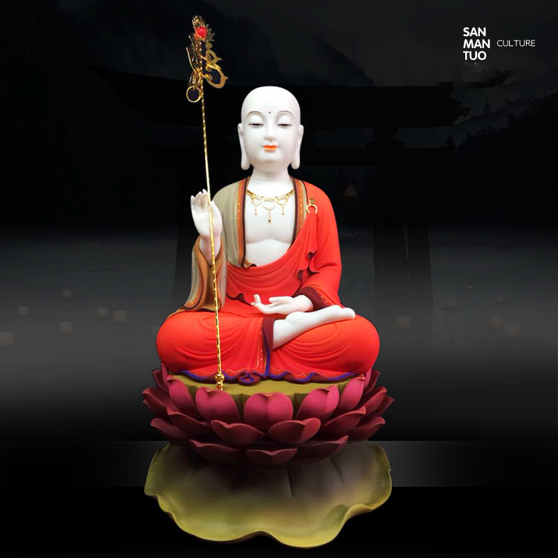 Белая мраморная статуя Будды Dizang Bodhisattva, Расписанная тремя святыми Буддой