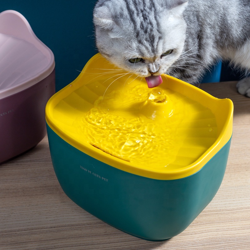 Производство 2.5L Автоматическая pet фонтан воды с милой собачкой диспенсер для воды USB пьяница ПЭТ поилка кормушка для домашних животных
