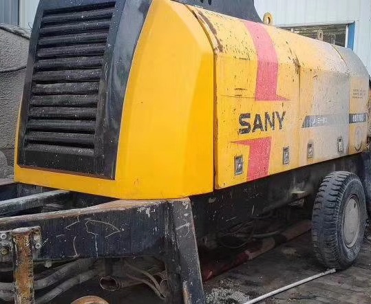 Б/у бетононасос с прицепом SANY 0086 15026518796 для получения дополнительной информации
