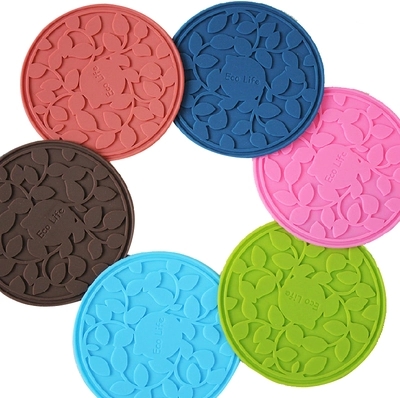 cheap soft pvc rubber Placemat injection Table Mats Dining Room Table Sets for Classic Design Bag Accessories Sticker