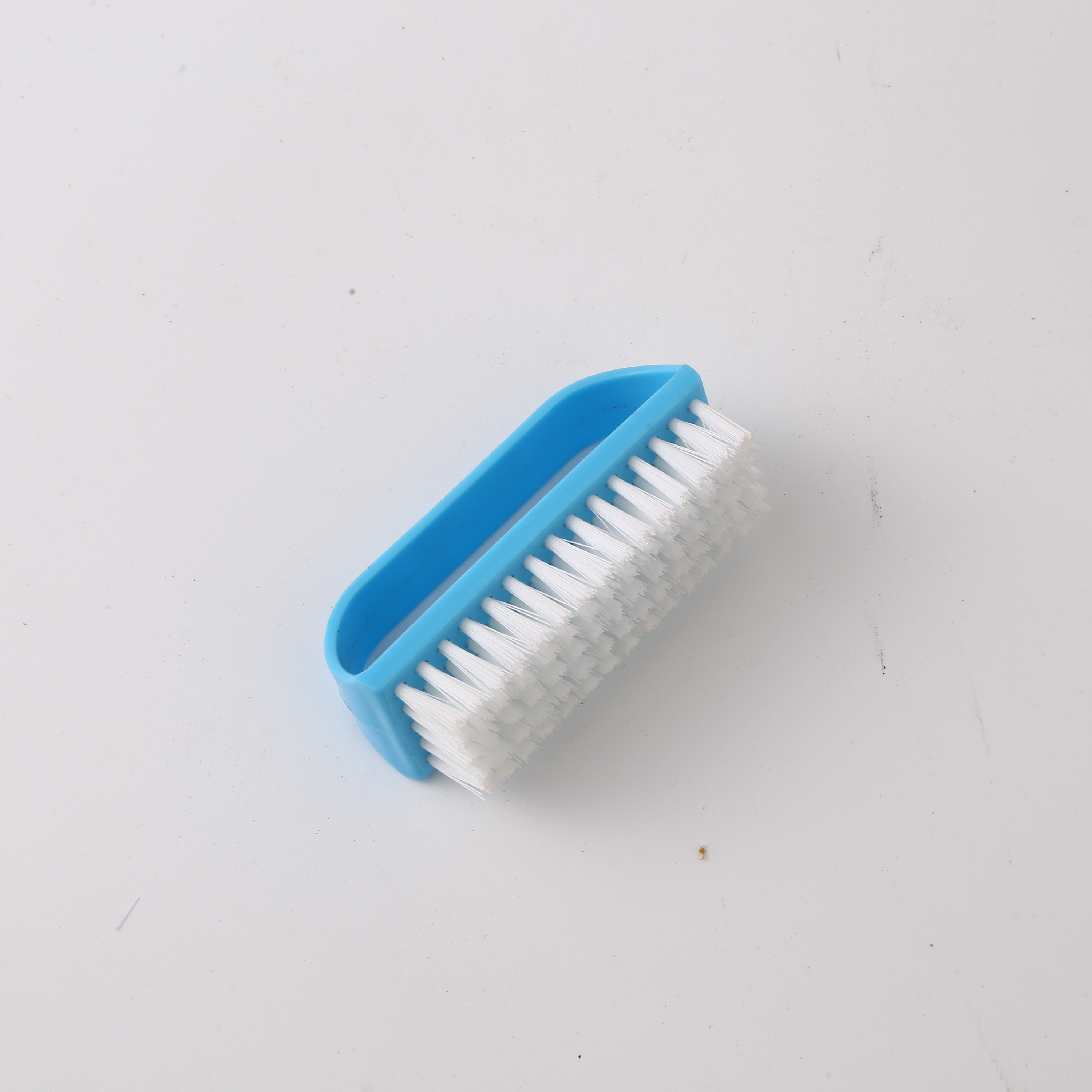 Sunshine New Model Nail Brush with Custom Design Handle Grip Fashion Fingernail Scrub Cleaning Brushes Toes Made Plastic Bristle