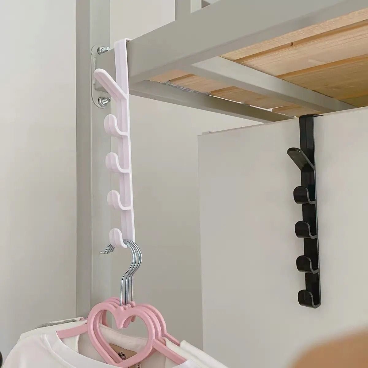 Simple five-section hook dormitory door behind clothing and hat storage multifunctional nail free traceless hanger hook