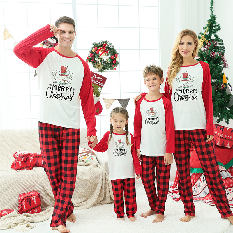 Wholesale Casual Family Christmas Pajamas Sets Simple Print Long Sleeve Crew Neck Sleepwear Kid Women Dad Comfort Loungewear