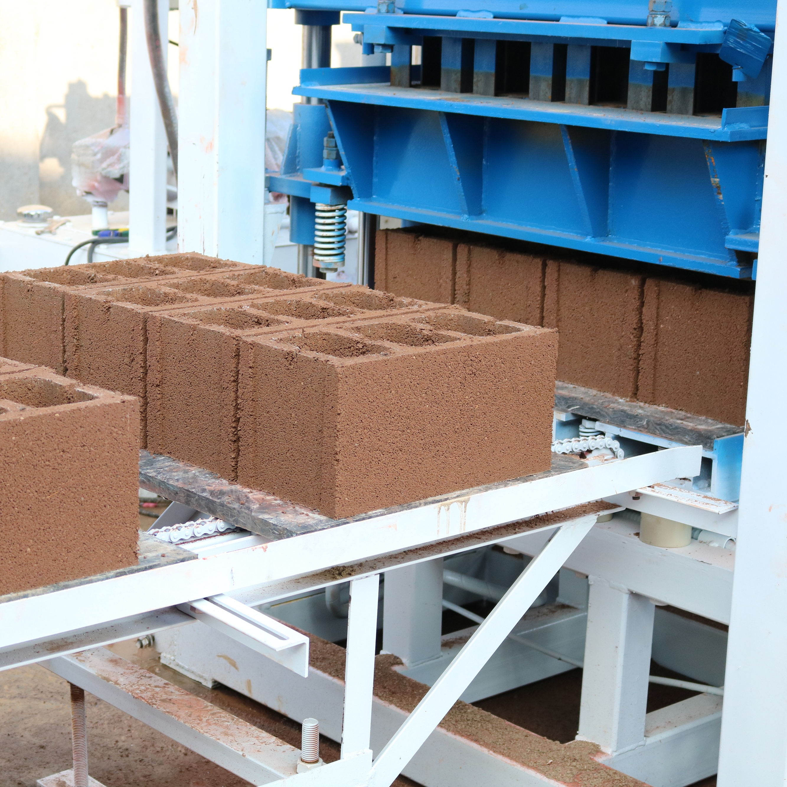 Factory Price Supplier Qt4-15 Supply Construction Building Brick Materials Making Machine Equipment