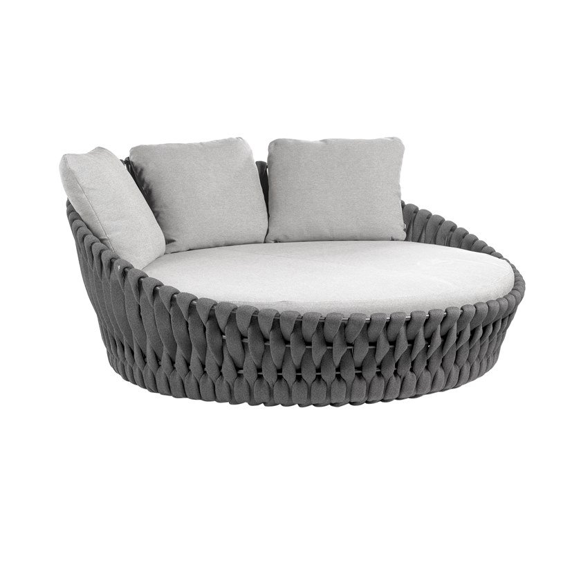 Couture Jardin Curl Outdoor Circular Sofa Round Bed Furniture Garden Sofas Round Beds Outdoor Rattan Comfortable