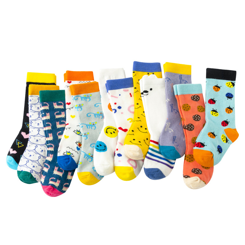 Children cartoon novelty fun cute graphic girl fashion kids socks for wholesale