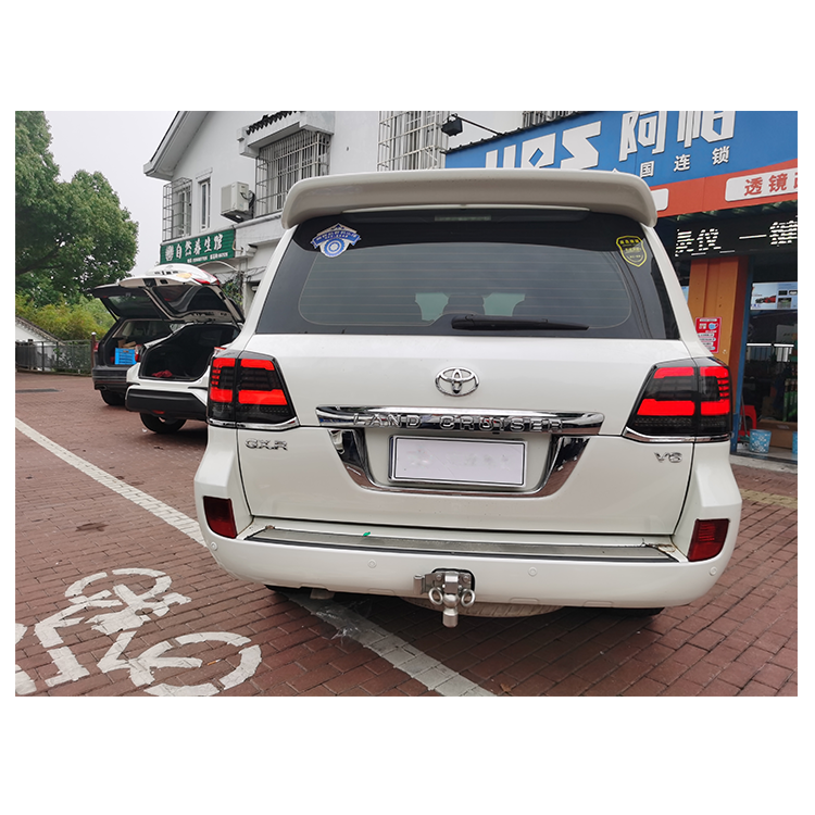 New design hot sale full LED Modified back light taillight for toyota land cruiser 200 2008-2015