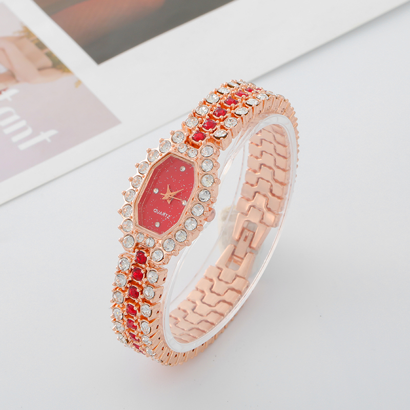 New steel band female student fashion bracelet watch steel band full diamond square female quartz watch