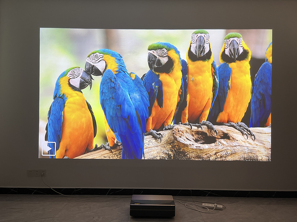 Changhong B8U Laser 4K Projector 2300ANSI Lumens Ultrashort Focus Home Theater Android 11.0 Smart TV with 3D MEMC