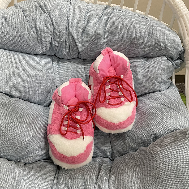 hot selling stuffed plush toy household slippers indoor slippers for adults and kids