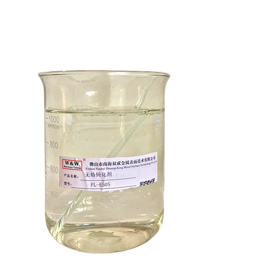 Chromium-free passivator Green acid concentrated liquid containing trivalent chromium salt
