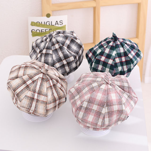 Wholesale New Fashion Cap Octagonal Autumn And Winter Hats TR Wool Plaid Berets Kids Hat