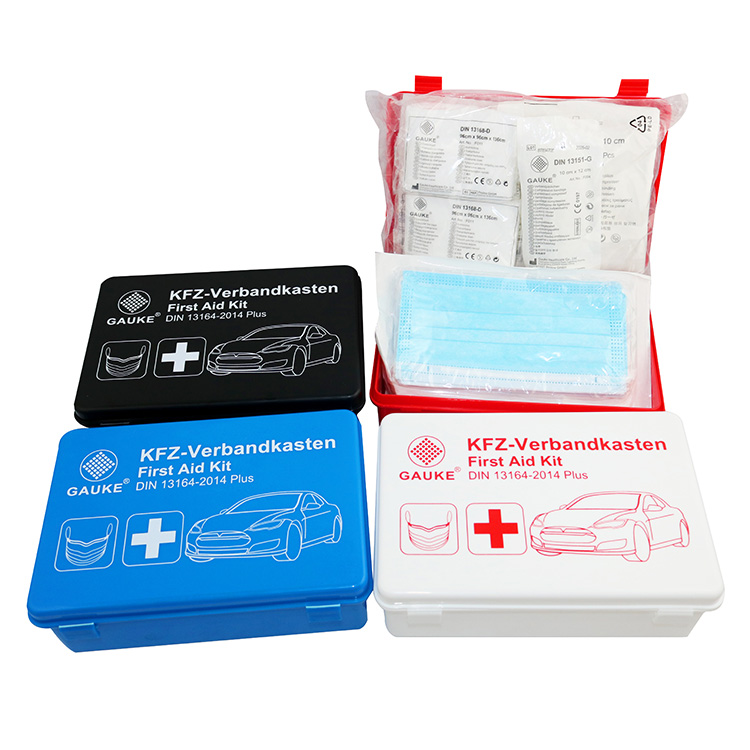 Gauke Customized OEM First Aid Kit Bag Supplier DIN13164 Automobile Medical Bag Car First-aid Kit First-aid Devices 35x31x27cm