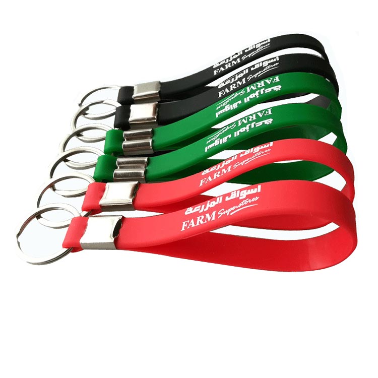 Promotional Custom High quality Silicone key chain cheap silicone key ring bracelet personalized silicone keyring