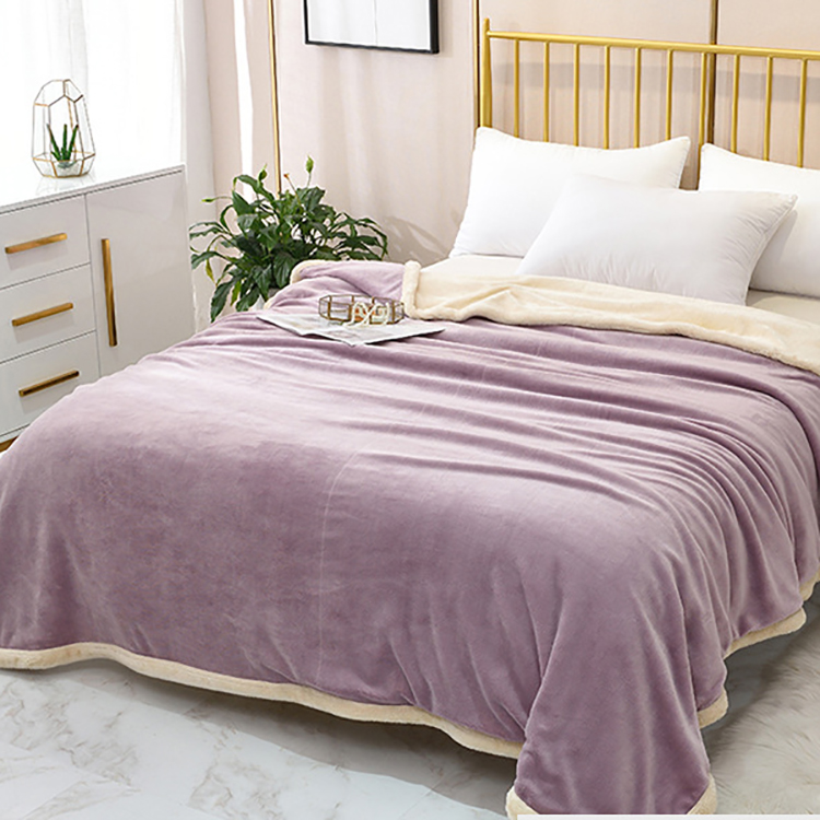 Wholesale luxury solid high quality polyester soft warm cozy sofa bed flannel sherpa throw fleece blanket for winter