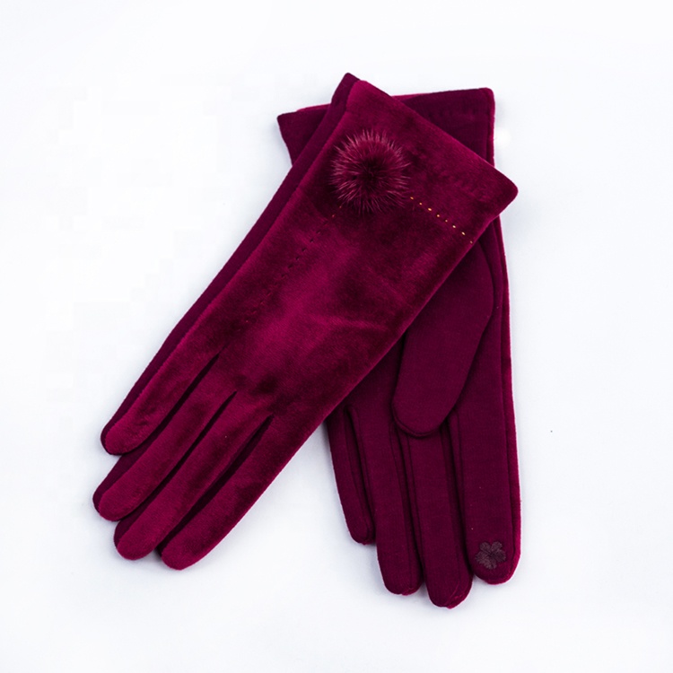 Factory direct sale women's new fashion Mies velvet fur ball gloves