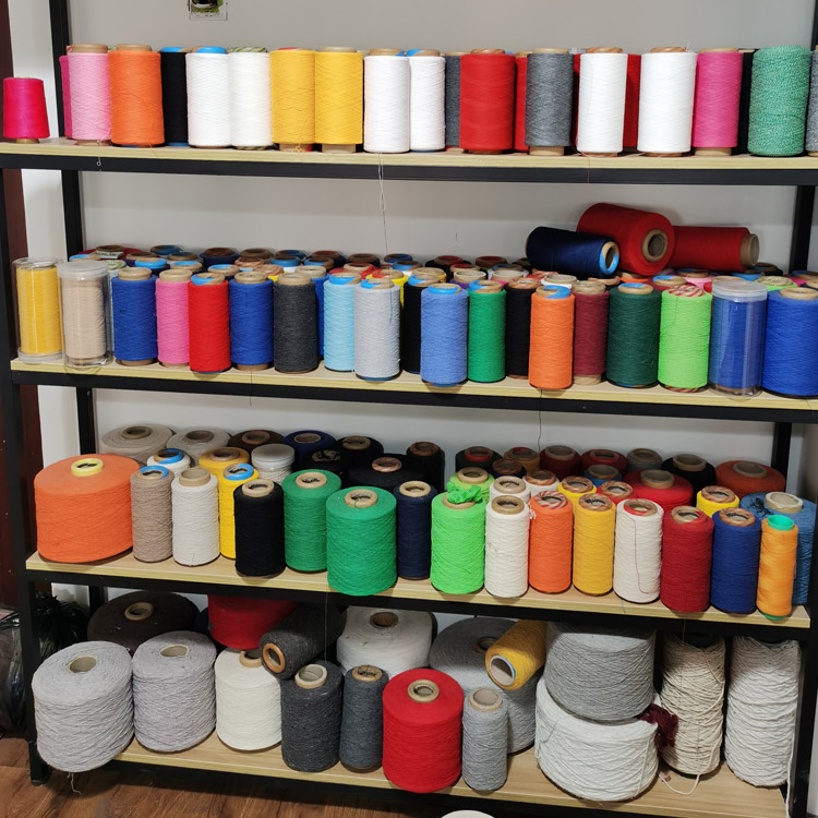 2023 most popular Recycle cotton  Polyester Yarn for knitting and weaving