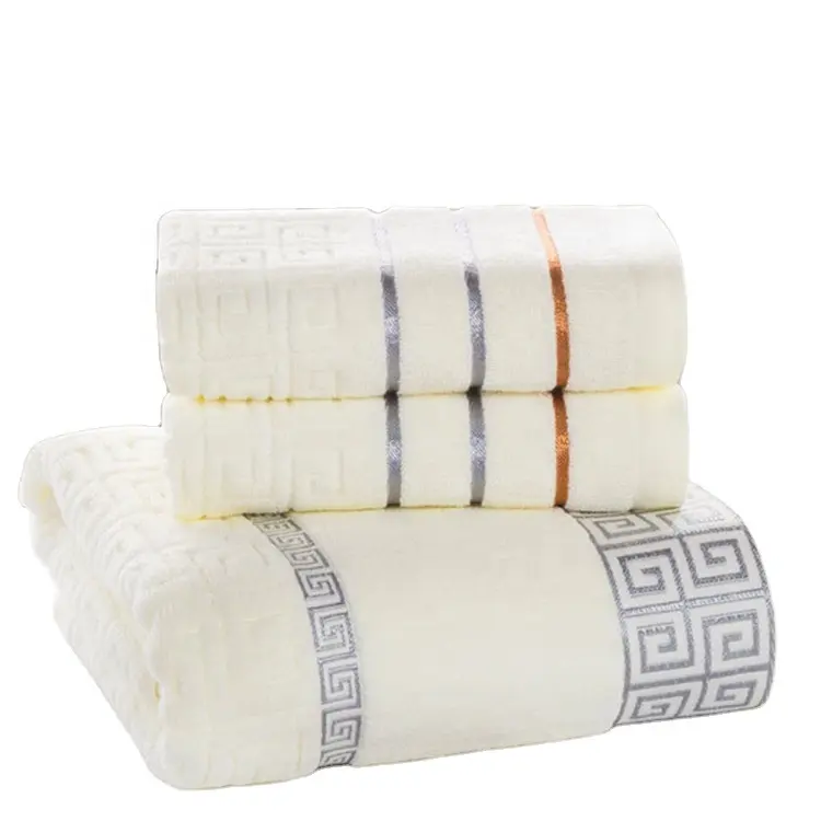 Wholesale Luxury Bathroom  100%Ringspun Cotton Super Soft Extra Large Bath Towel luxury gift box with logo