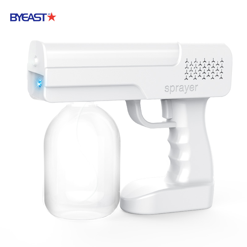 Rechargeable alcohol sprayer key chain automatic mist sprayer automatic