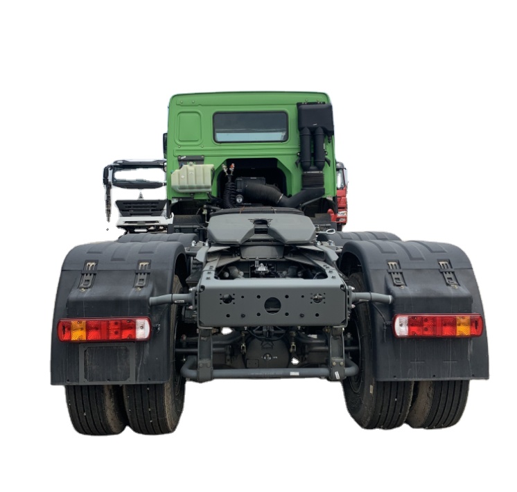 Модель 2021 Sinotruk Howo 6x4 Тракторные грузовые новые шины