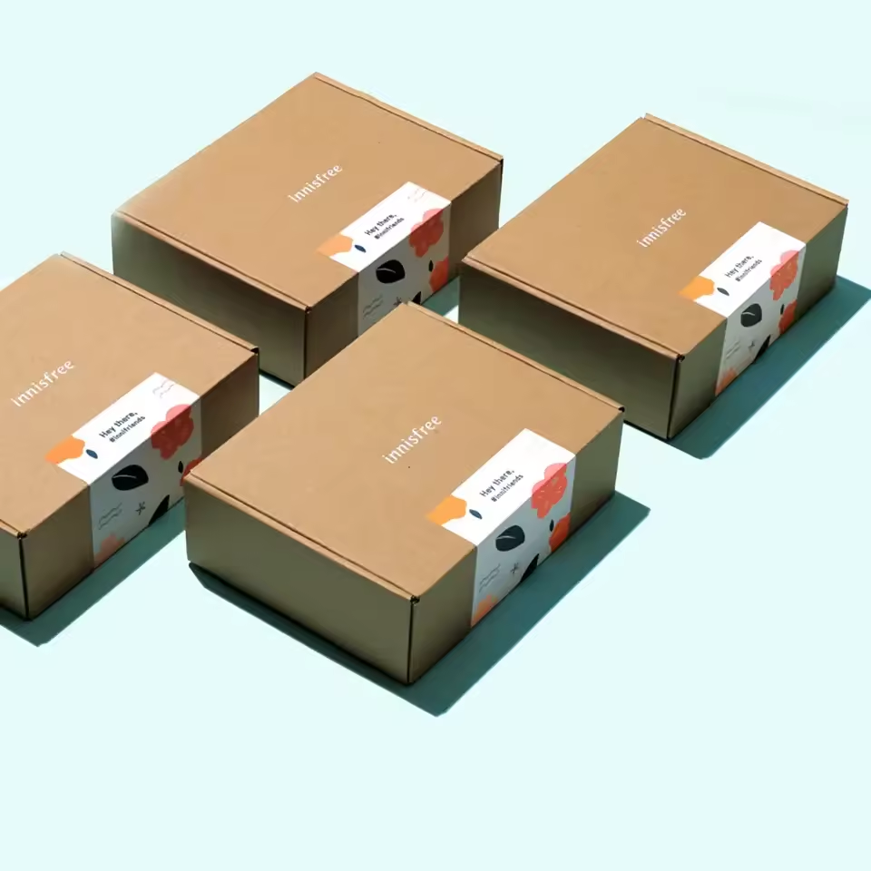 Custom luxury cardboard recycled brown kraft paper small mailer packaging boxes for clothes packiging