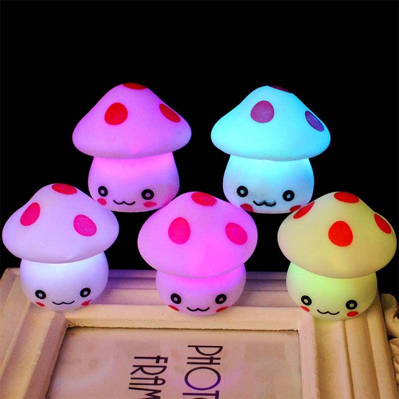 Hot Sale LED mushroom Night Light Home Bedroom Desktop LED Night Light Decoration Bedside Lamp