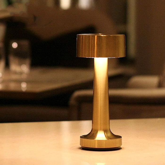 Dropshipping Retro Metal Cordless Touch dimming usb Rechargeable Night Light Led Table Lamp for KTV bar restaurant