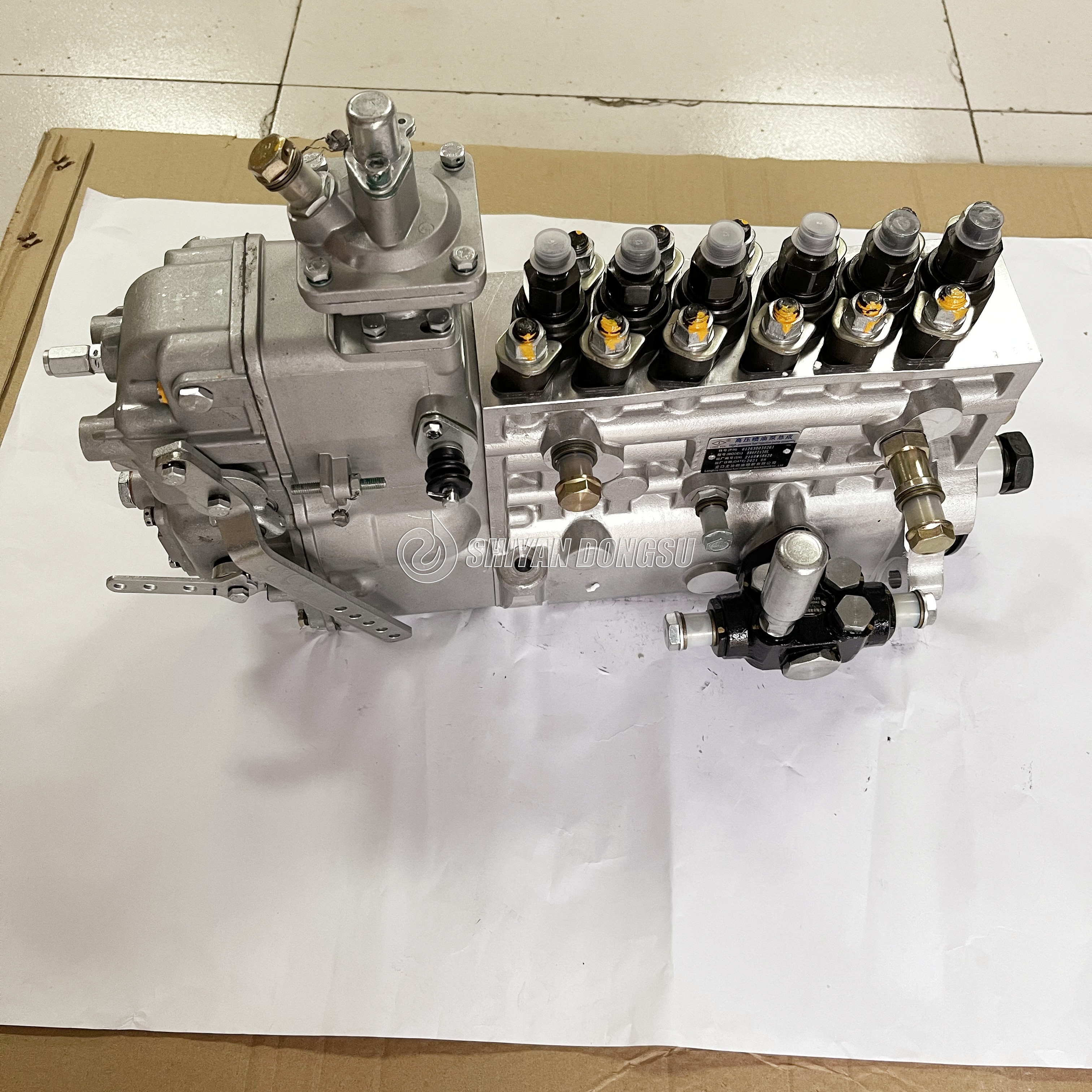 Genuine Longbeng fuel pump BH6PZ130L diesel engine high pressure fuel injection pump 612630030261